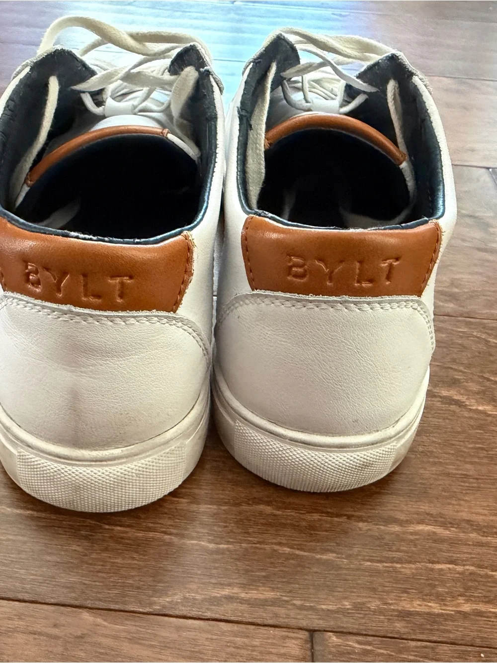 Men's BYLT Basic Everyday White Leather Sneakers - Size 10.5 - Picture 4 of 7